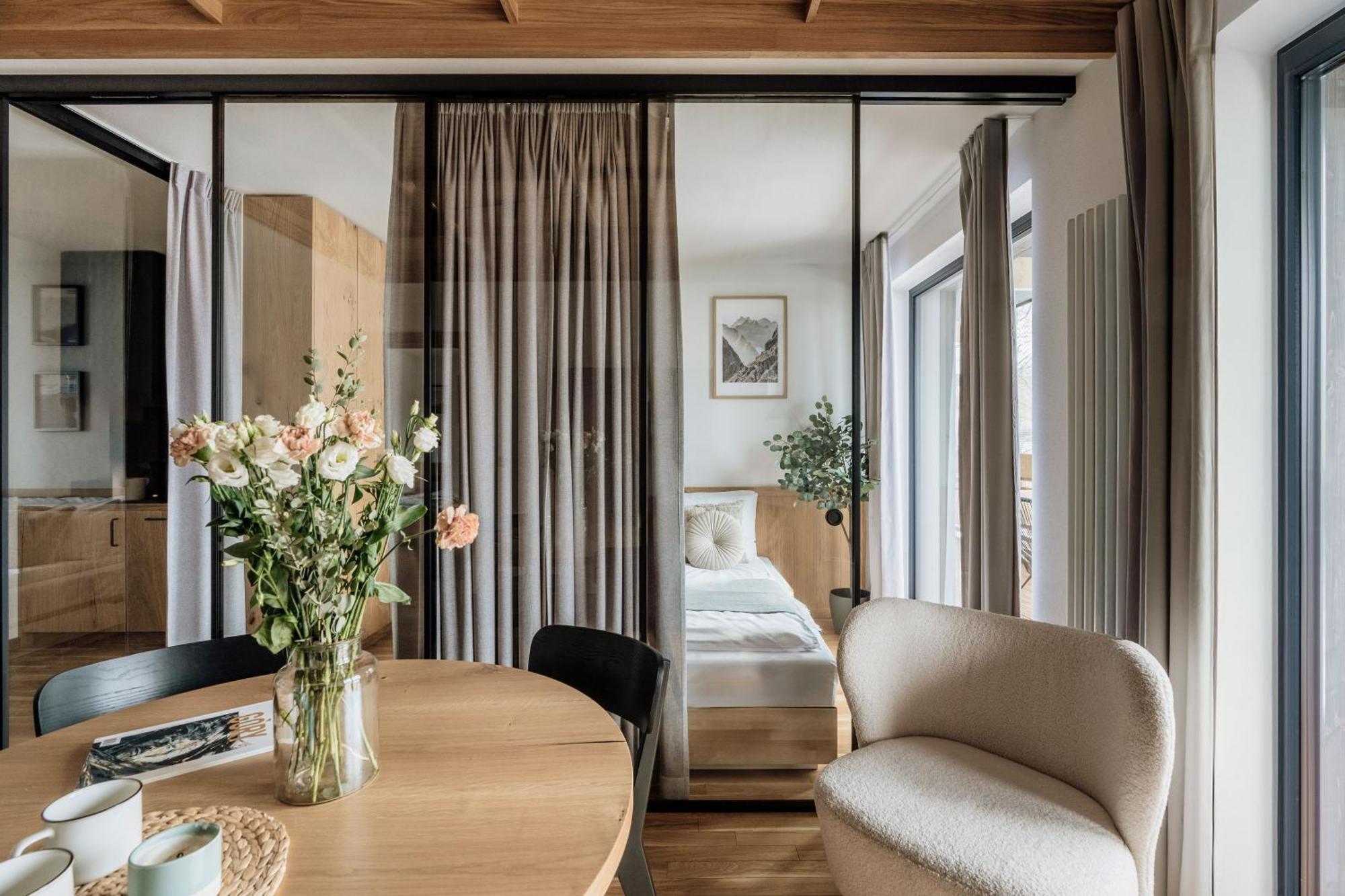 White Hills Aparthotel & Spa - Loft Affair Bialka Tatrzanska Exterior photo